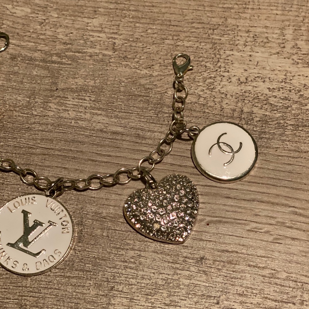 Link Bangle Bracelet - Picture 4 of 6